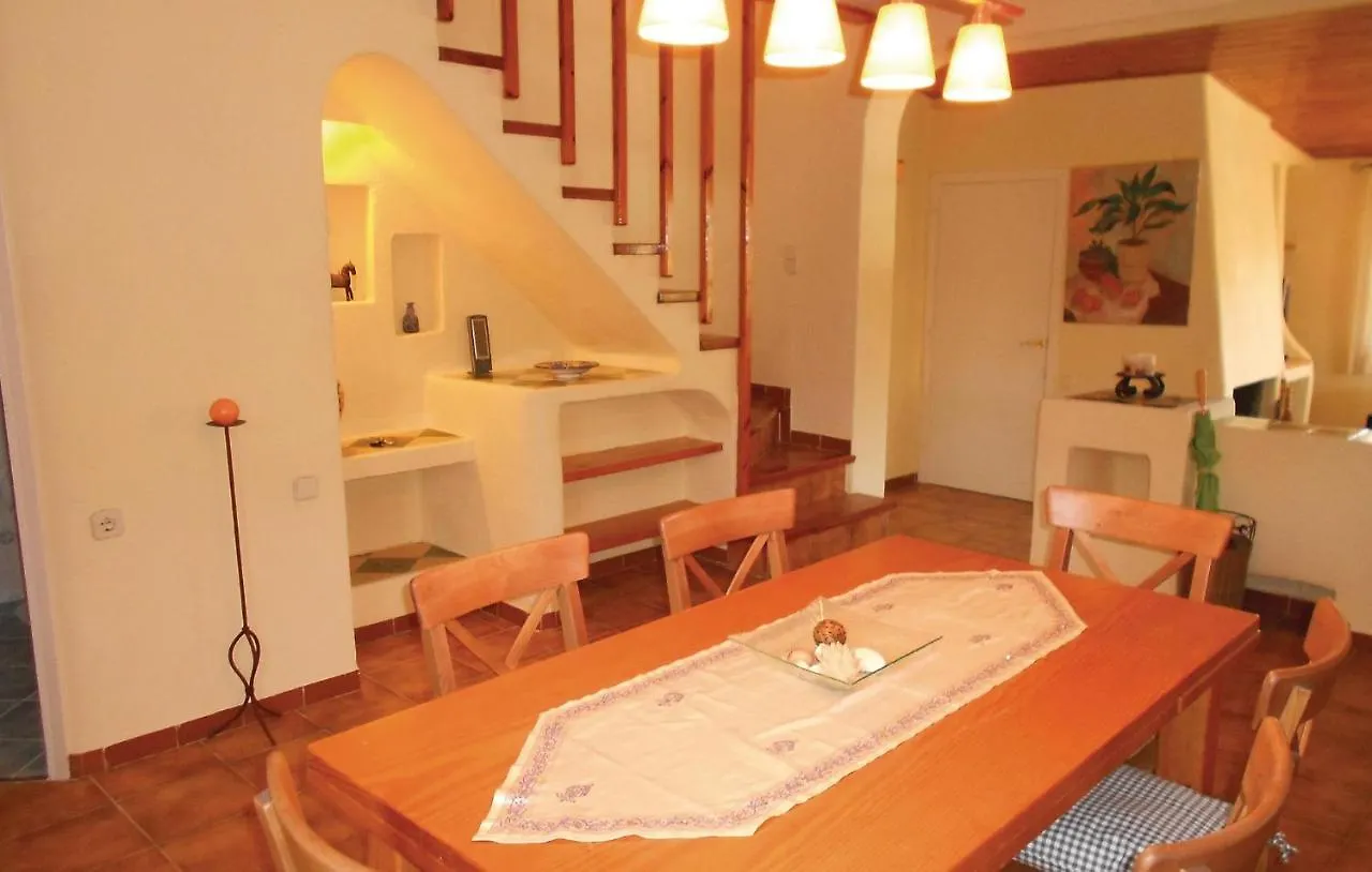 Cozy Home In Lametlla Del Valles With Kitchen Bigues I Riells